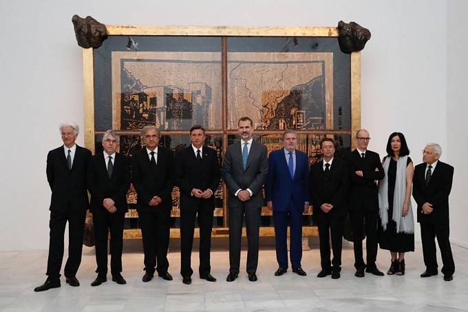 Predsednik Pahor in španski kralj Felipe VI. sta v Madridu odprla razstavo "Neue Slowenische Kunst: Od Kapitala do kapitala"